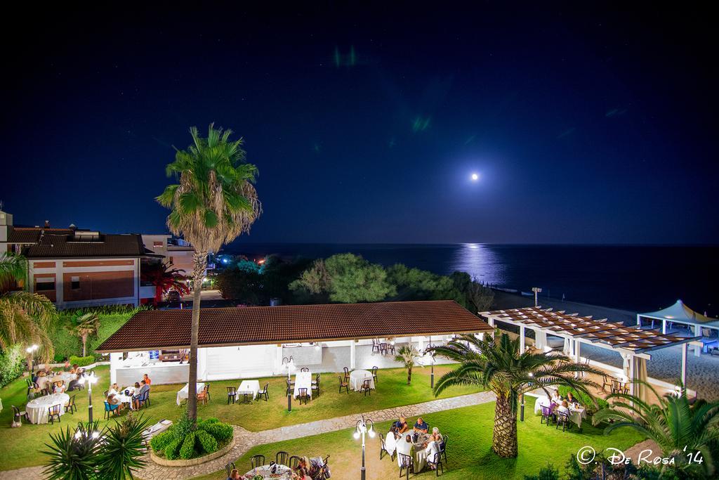 Hotel Federica リアーチェ・マリーナ エクステリア 写真